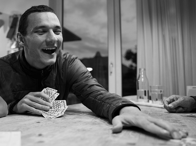 play online poker friends